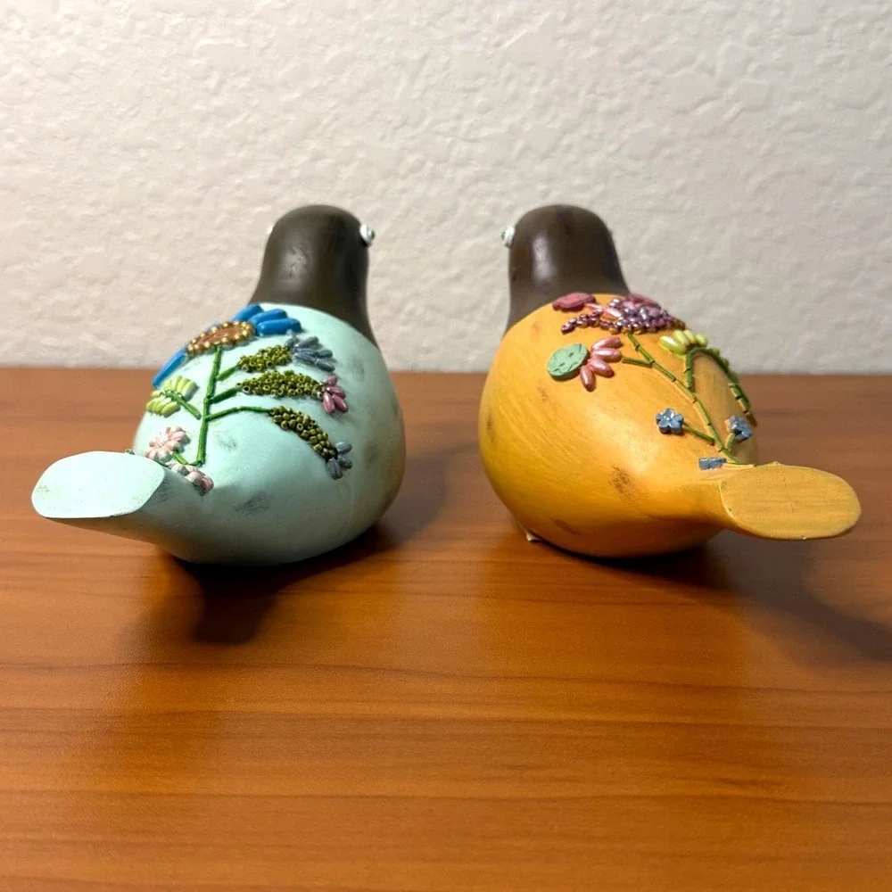 Decorative Resin Bird Figurines Set of 2 Floral Beadwork Folk Art Blue Yellow